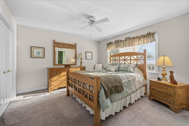 1427 Cress Creek Court, Naperville, IL 60563