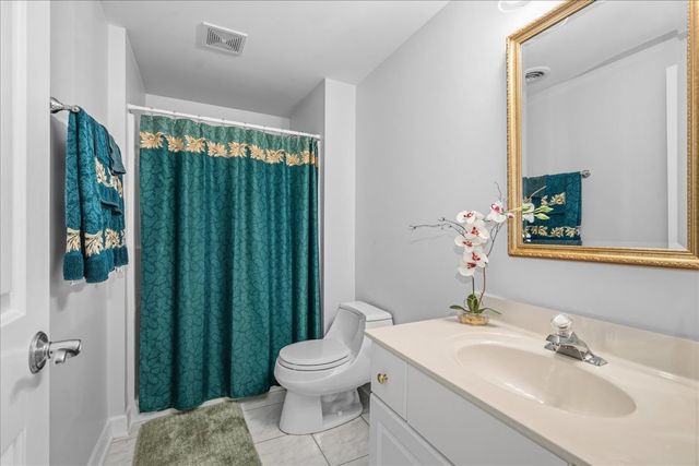 1427 Cress Creek Court, Naperville, IL 60563