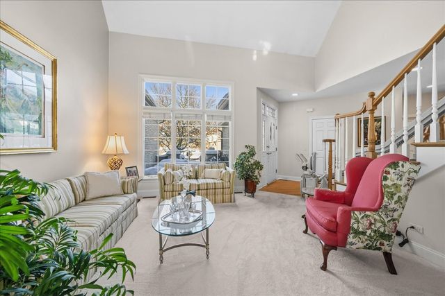 1427 Cress Creek Court, Naperville, IL 60563