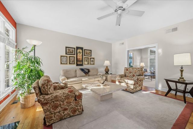 1427 Cress Creek Court, Naperville, IL 60563