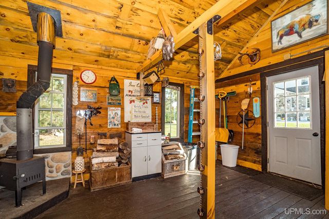 12248 Dupont Road, Hurley, WI 54534