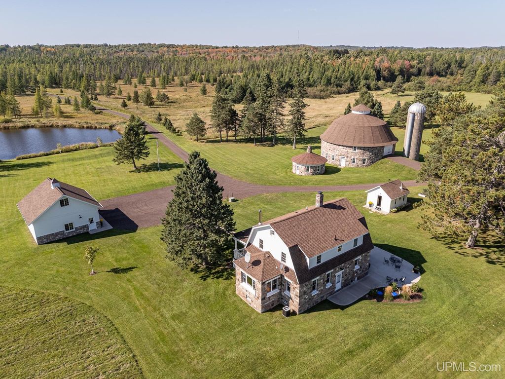12248 Dupont Road, Hurley, WI 54534