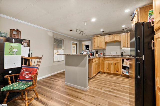 2728 Indian Mound Road, Laurens, SC 29360