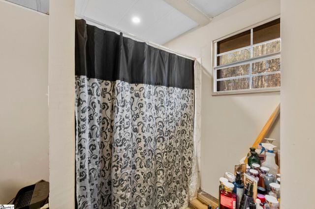 2728 Indian Mound Road, Laurens, SC 29360