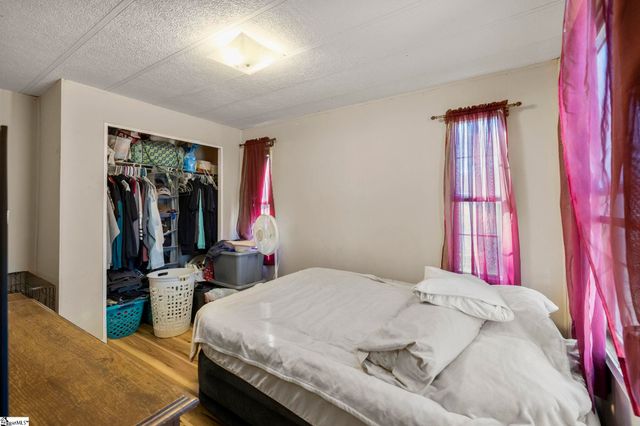 2728 Indian Mound Road, Laurens, SC 29360