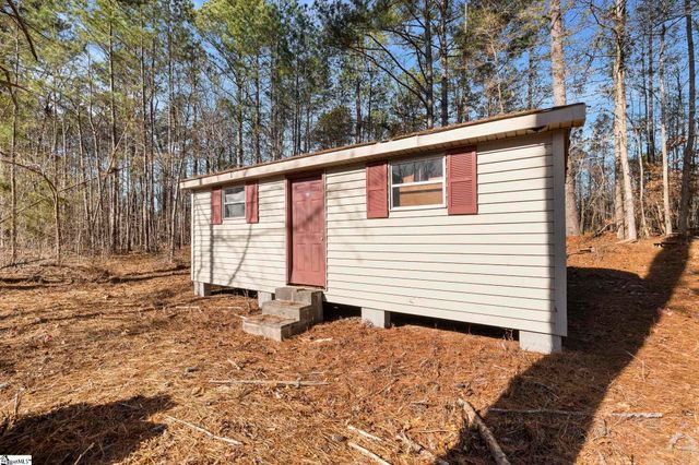 2728 Indian Mound Road, Laurens, SC 29360