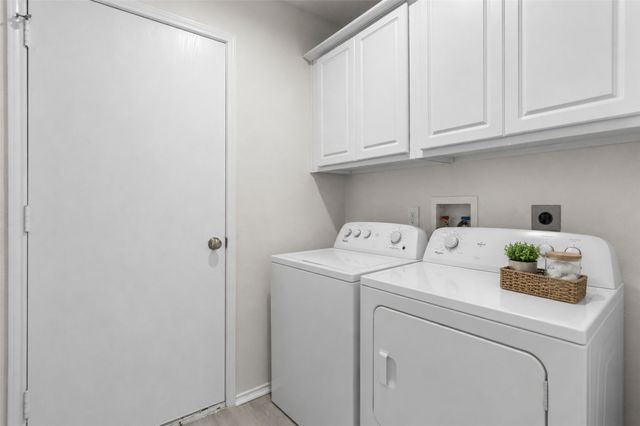 14812 Ledgeview Court, Balch Springs, TX 75180