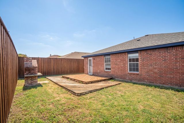 14812 Ledgeview Court, Balch Springs, TX 75180