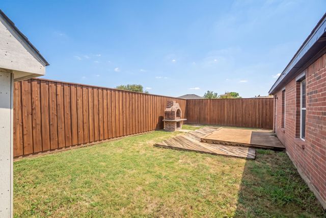 14812 Ledgeview Court, Balch Springs, TX 75180
