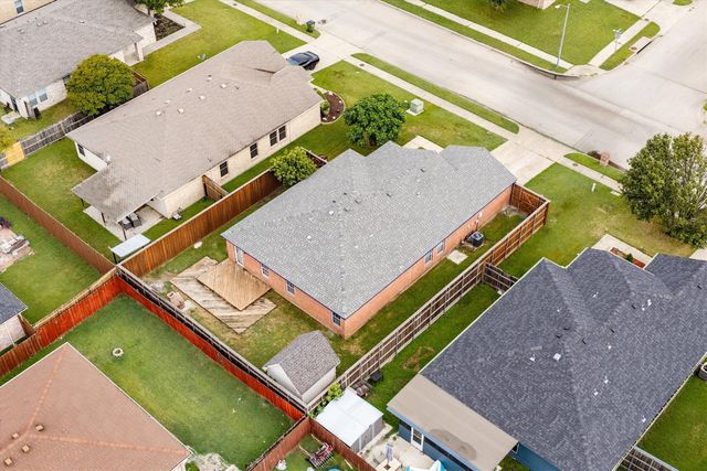 14812 Ledgeview Court, Balch Springs, TX 75180