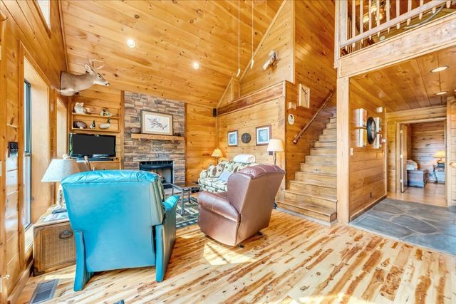 160 Fawn Pl, Smithville, TN 37166