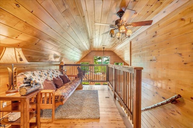 160 Fawn Pl, Smithville, TN 37166