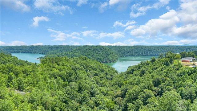 160 Fawn Pl, Smithville, TN 37166
