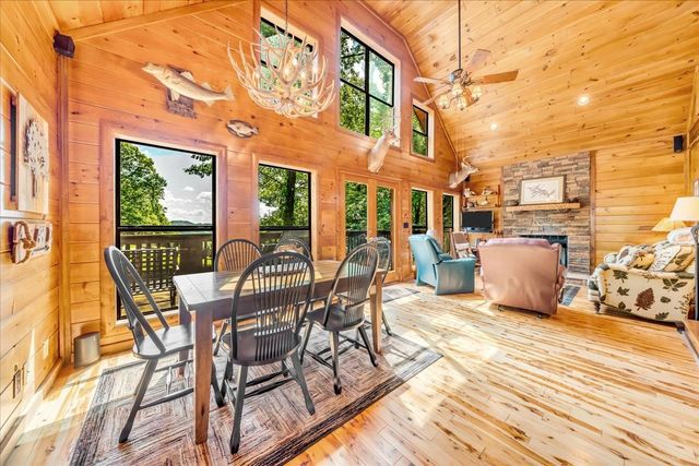 160 Fawn Pl, Smithville, TN 37166