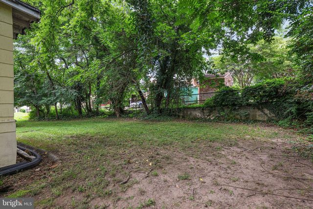 3222 M ST SE, Washington, DC 20019
