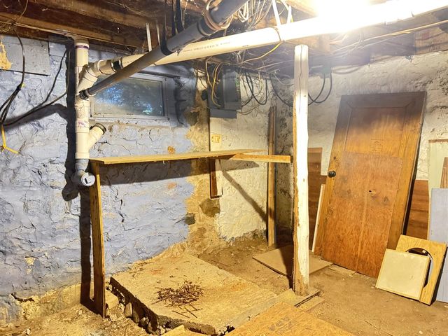 4496 N 172nd Avenue, Walkerville, MI 49459