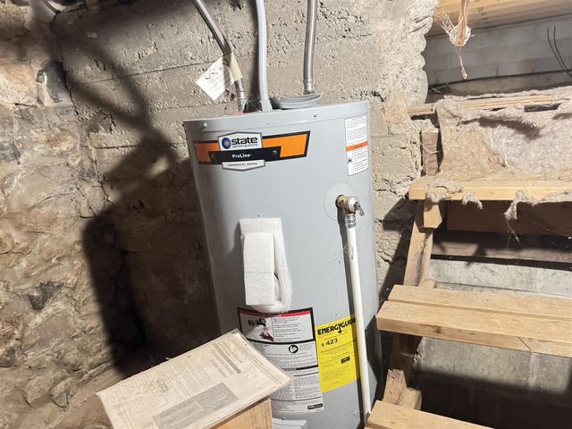 4496 N 172nd Avenue, Walkerville, MI 49459