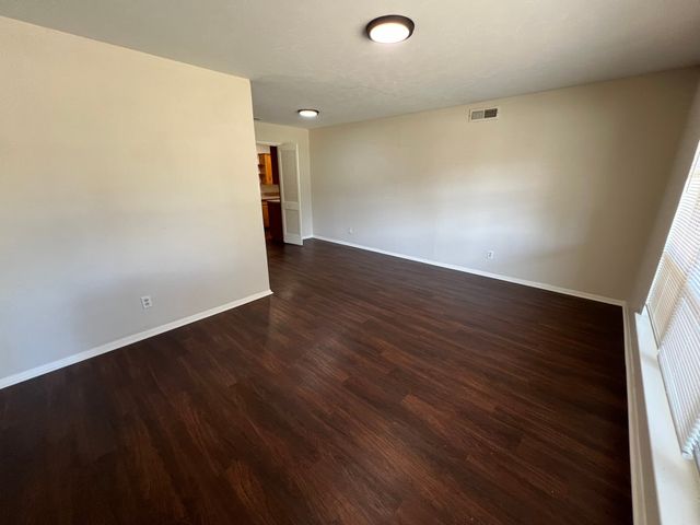 313 Nottingham Drive, Irving, TX 75061