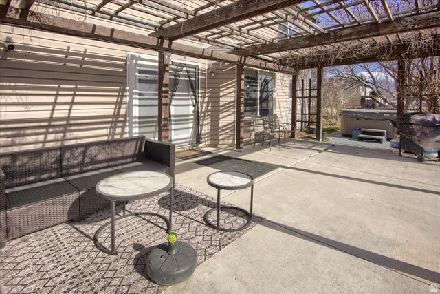 1635 W 700 S, Lehi, UT 84043