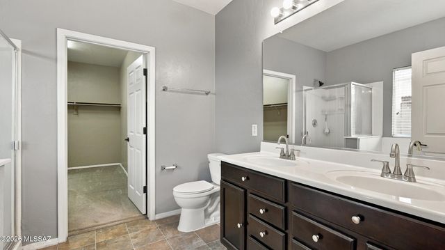 446 W Charles L Mckay Street, Vail, AZ 85641