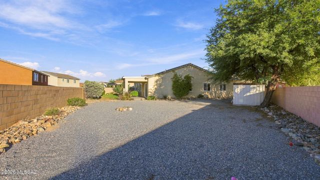 446 W Charles L Mckay Street, Vail, AZ 85641