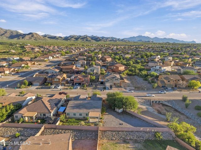 446 W Charles L Mckay Street, Vail, AZ 85641