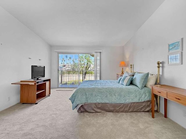 500 S Farrell Drive J64, Palm Springs, CA 92262