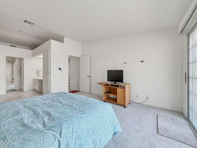 500 S Farrell Drive J64, Palm Springs, CA 92262