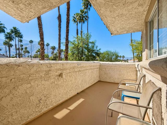 500 S Farrell Drive J64, Palm Springs, CA 92262