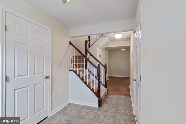 201 SUSAN CIR, North Wales, PA 19454