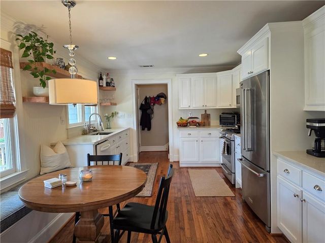 2076 Anderson Drive SE, Smyrna, GA 30080
