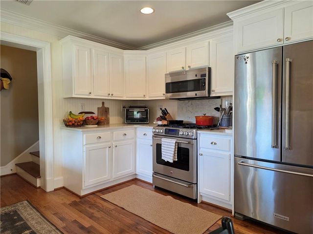 2076 Anderson Drive SE, Smyrna, GA 30080