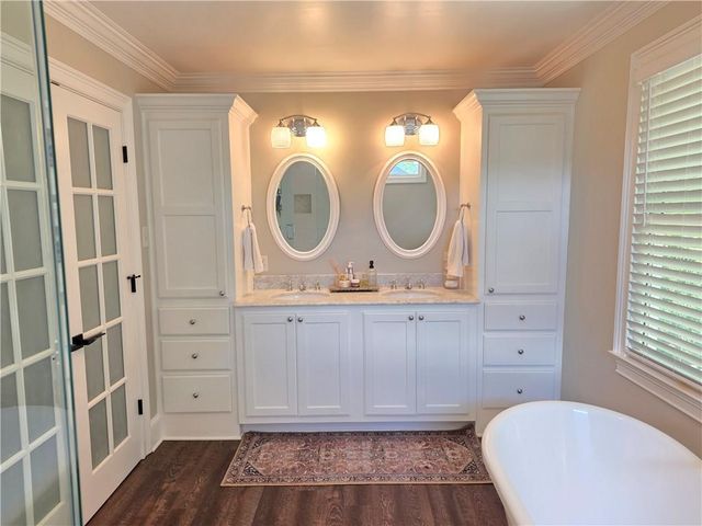 2076 Anderson Drive SE, Smyrna, GA 30080