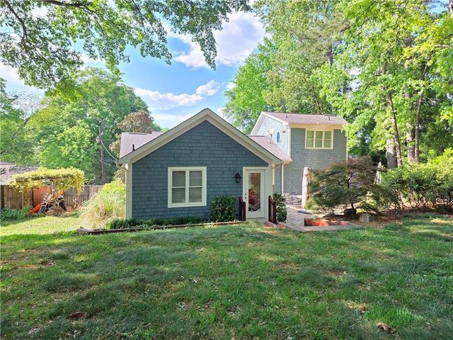 2076 Anderson Drive SE, Smyrna, GA 30080