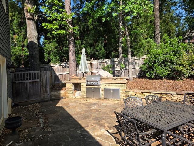 2076 Anderson Drive SE, Smyrna, GA 30080