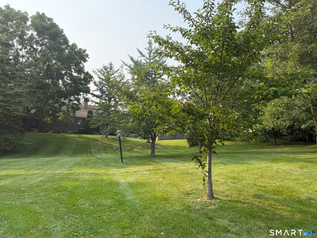 407 Montauk Lane B, Stratford, CT 06614