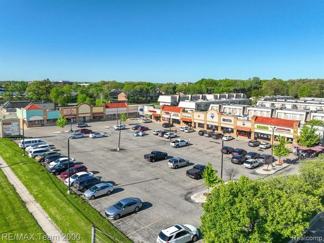 8331 N Wayne Road, Westland, MI 48185