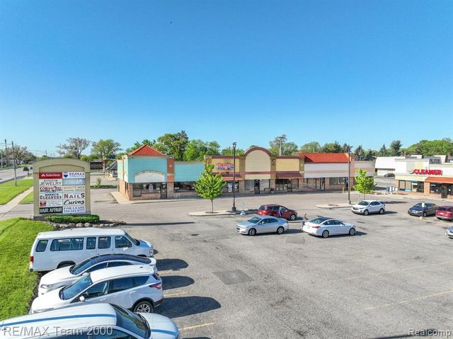 8331 N Wayne Road, Westland, MI 48185