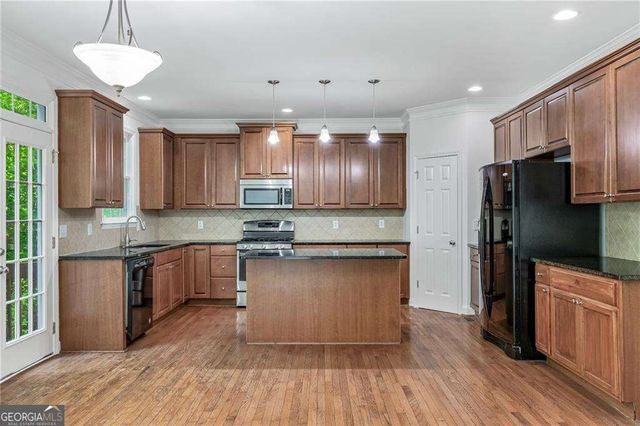 5678 Coopers Glen Court SW, Mableton, GA 30126