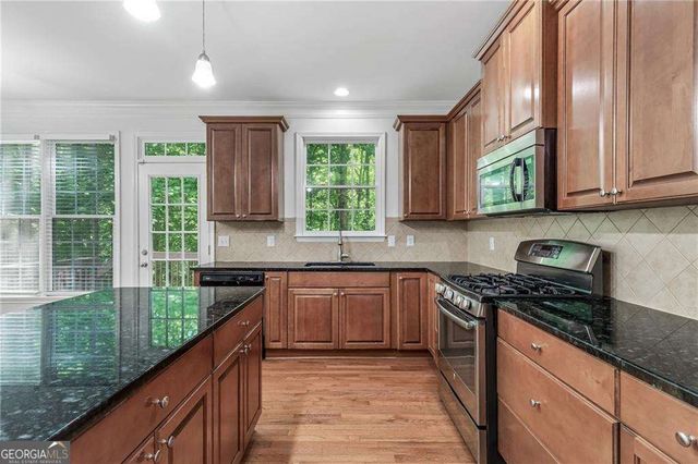 5678 Coopers Glen Court SW, Mableton, GA 30126