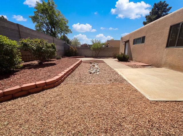 3336 Betts Drive NE, Albuquerque, NM 87111