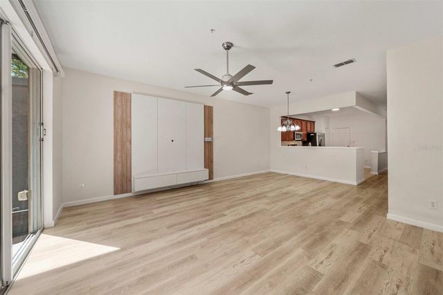 2851 POLVADERO LANE 105, Orlando, FL 32835