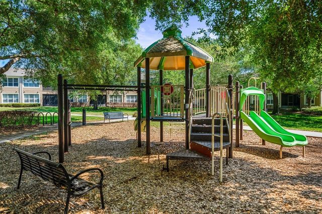 2851 POLVADERO LANE 105, Orlando, FL 32835