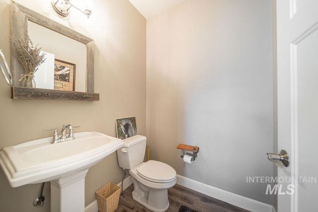 19809 Tammany Creek Rd, Lewiston, ID 83501