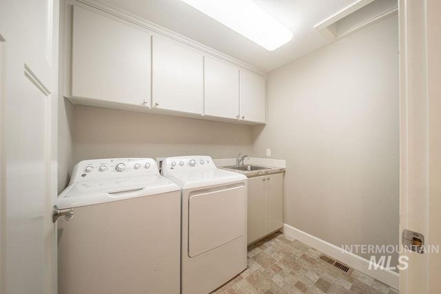 19809 Tammany Creek Rd, Lewiston, ID 83501