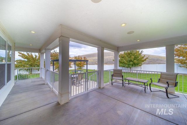 19809 Tammany Creek Rd, Lewiston, ID 83501