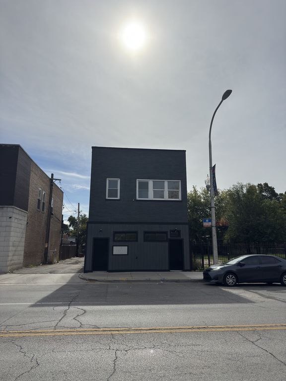 3447 W Chicago Avenue, Chicago, IL 60651 — exterior
