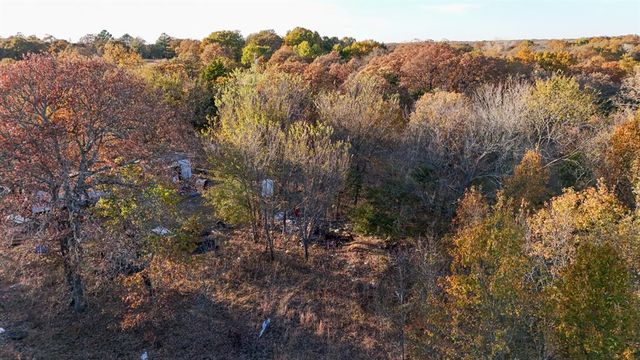 26559 White Oaks Lane, Tecumseh, OK 74873