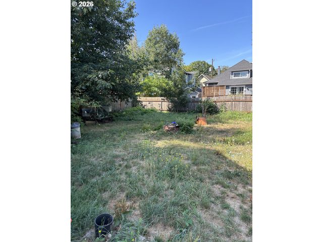 4123 Ne 8TH Ave, Portland, OR 97211