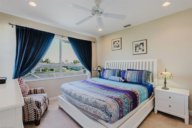 1827 SE 12th ST, Cape Coral, FL 33990